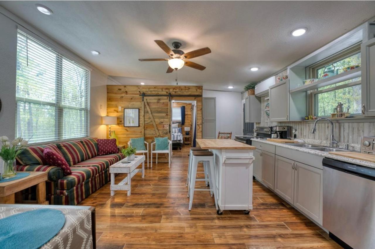 Blue Bungalow Lake Hamilton Hot Springs Exterior photo